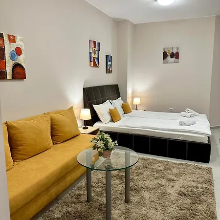Guest house Center House 3*